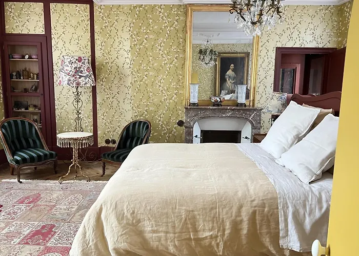 Hotel Chateau De Rosa Bonheur